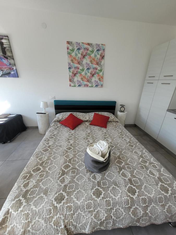 Rosato Sea View Apartment Lignano Sabbiadoro Esterno foto